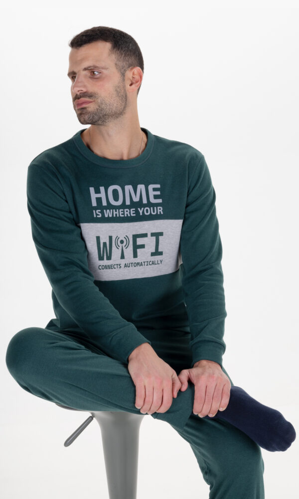 Pijama hombre navideño cuello redondo
