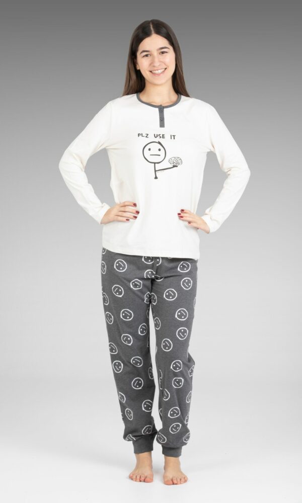 Pijama mujer cuello tapeta